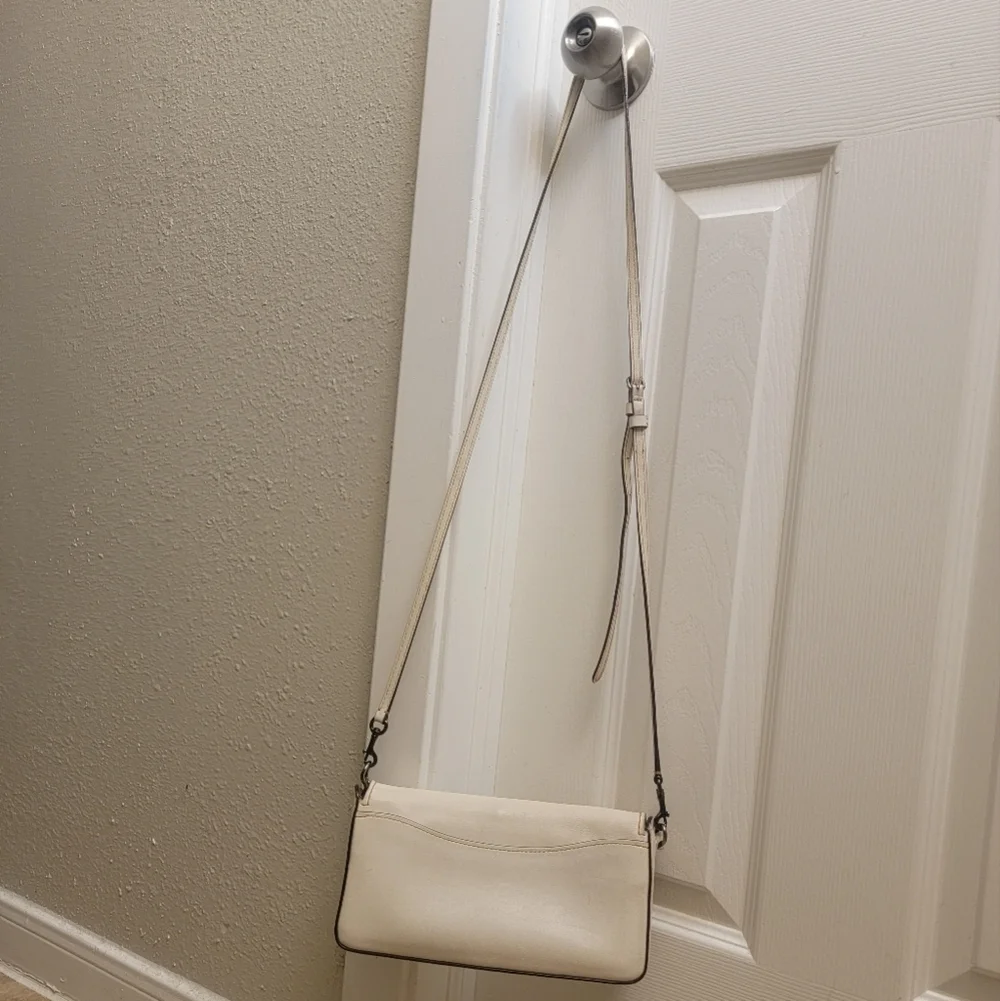 COACH 1941 CHALK WHITE GLOVETANNED LEATHER CROSSBODY BAG PURSE